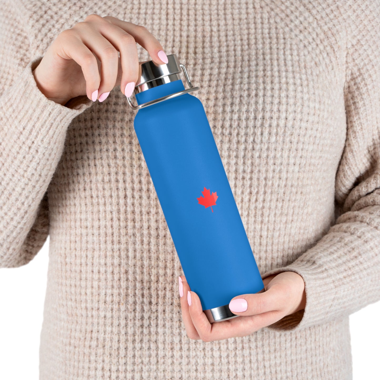 Copper Vacuum Insulated Bottle, 22oz, Canadian Maple Leaf