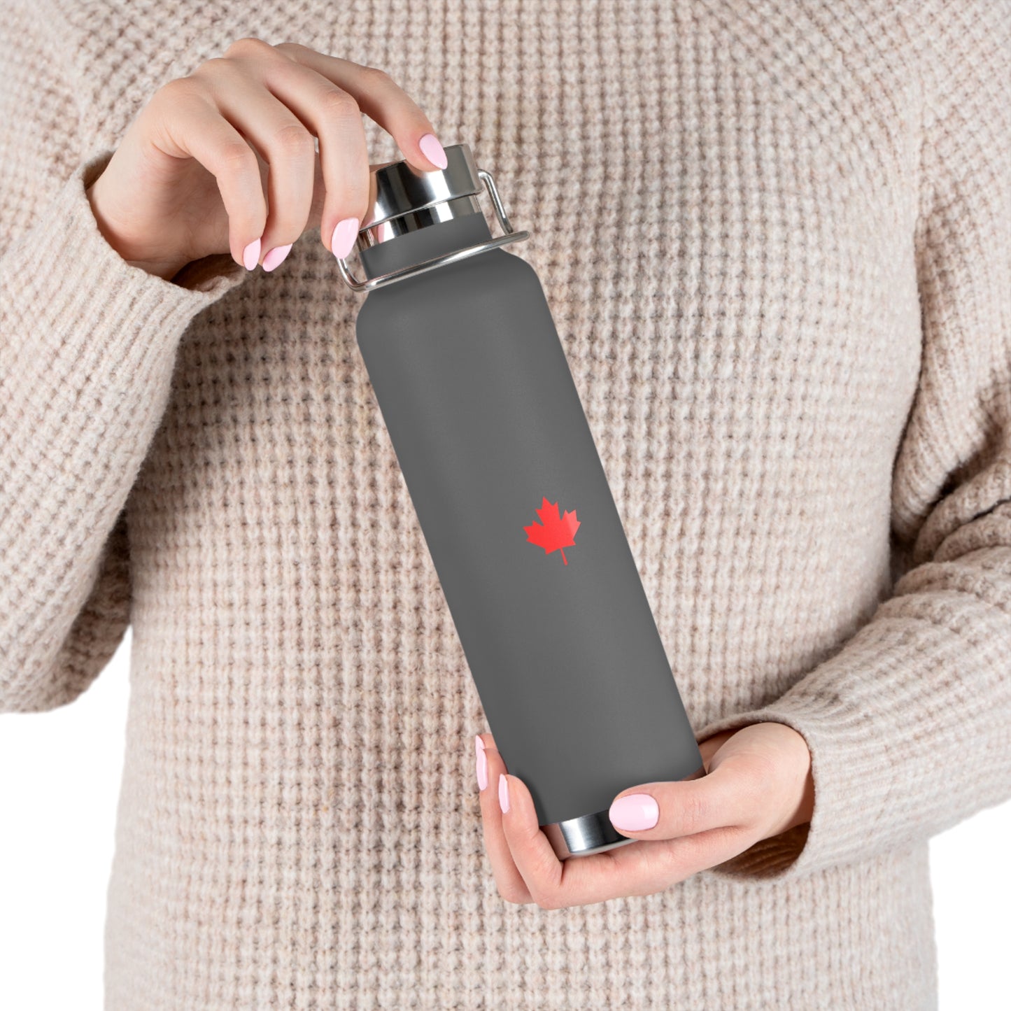 Copper Vacuum Insulated Bottle, 22oz, Canadian Maple Leaf