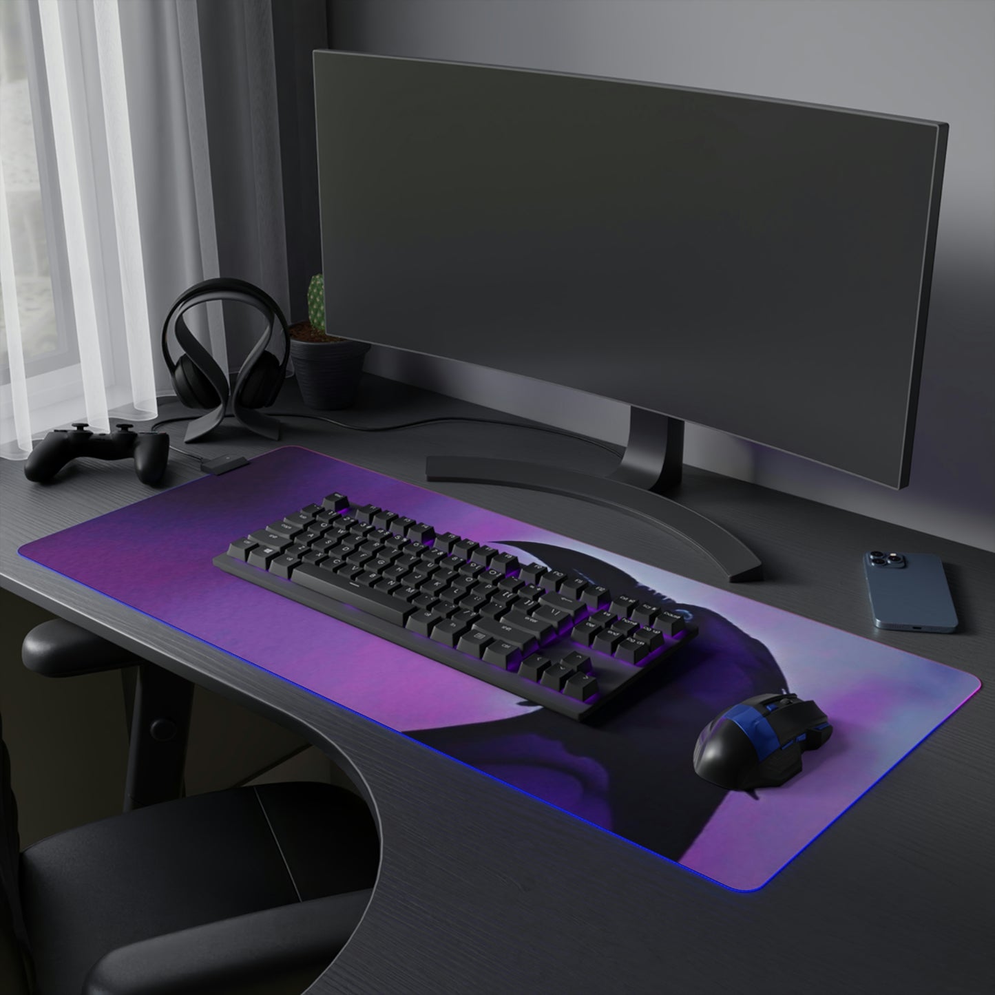 Raven LED Gaming Mouse Pad
