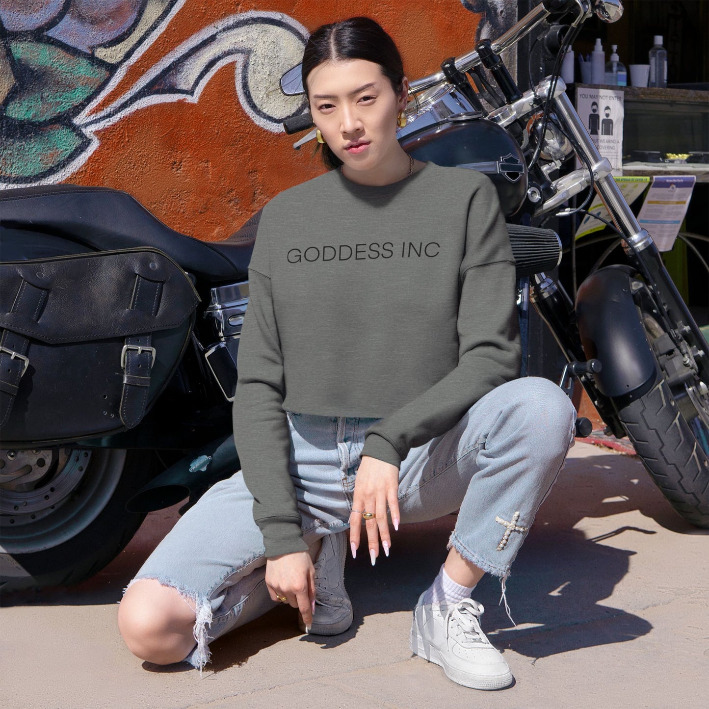 GODDESS INC Women's Cropped Sweatshirt