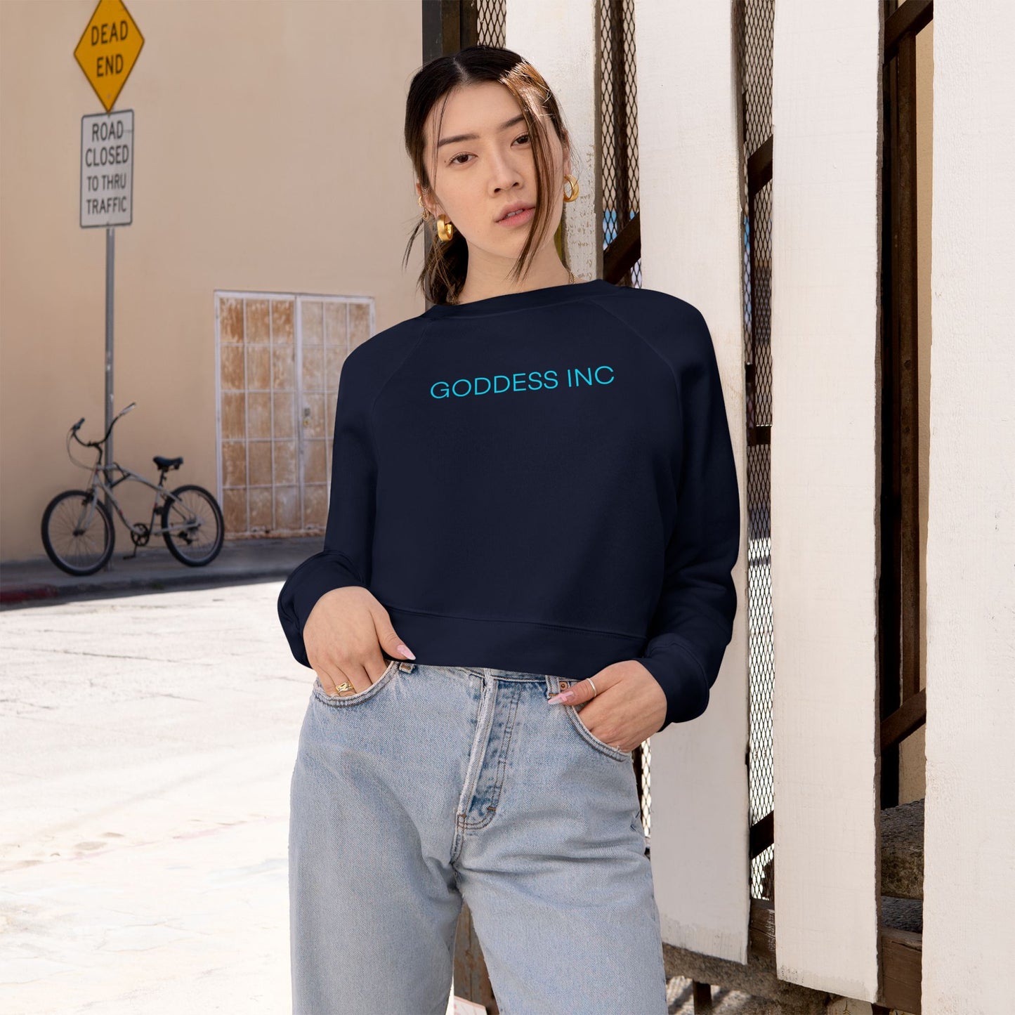 GODDESS INC, Women's Cropped Fleece Pullover