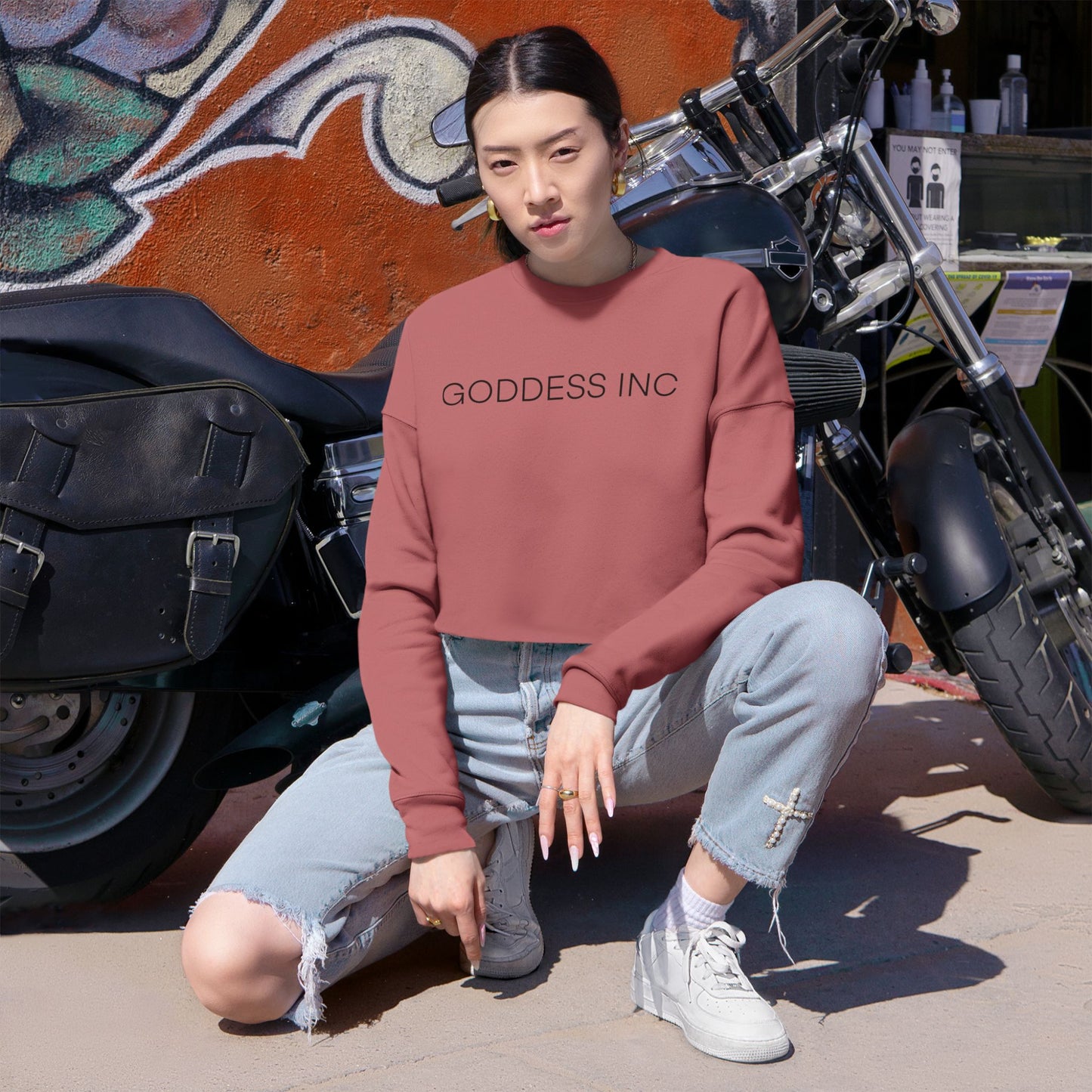 GODDESS INC Women's Cropped Sweatshirt