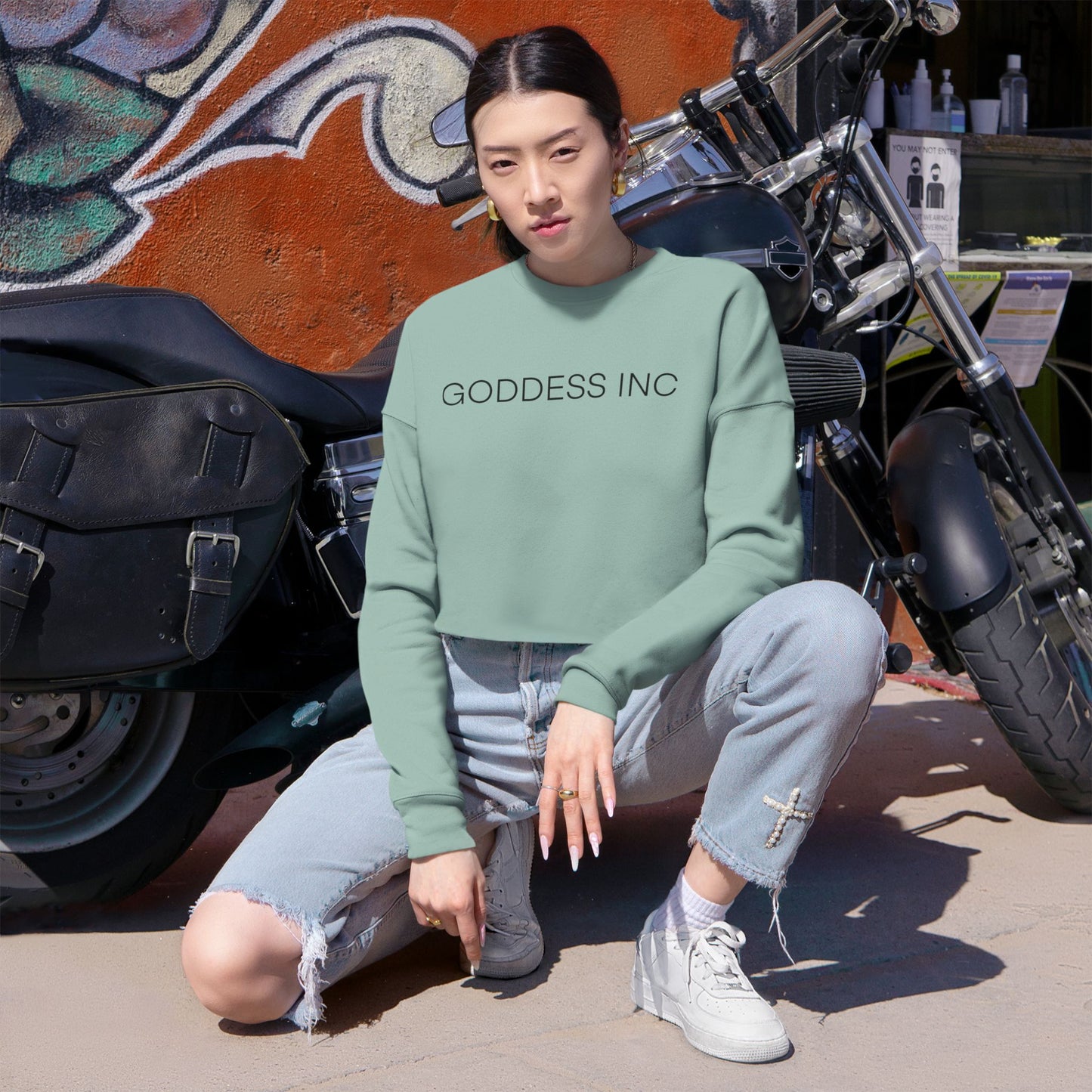 GODDESS INC Women's Cropped Sweatshirt